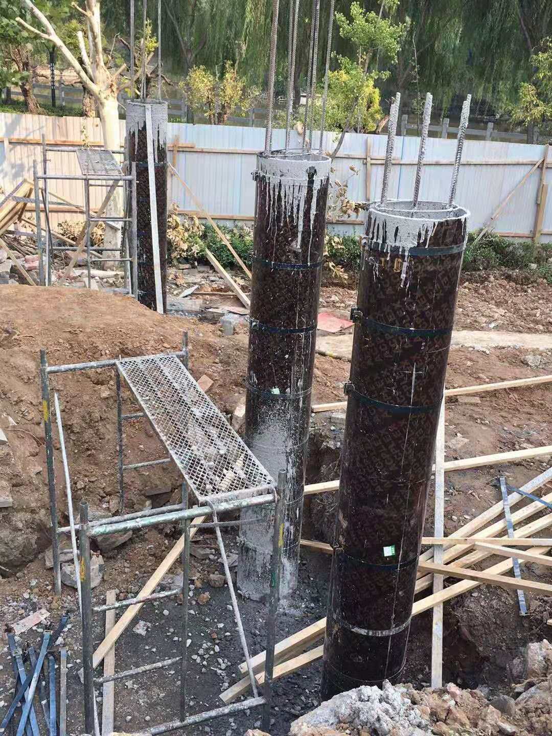 廣州圓形模具定制廠家圓柱模板定制木質(zhì)圓弧板