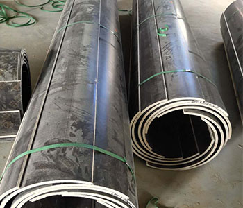 萊蕪圓柱木模板定做,萊蕪木質(zhì)圓柱模板,廠家電話